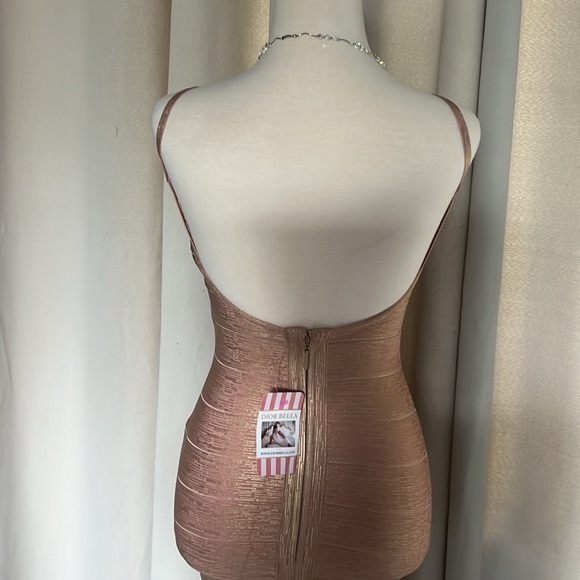 NEW  DIOR BELLA Gold Rose Bandage Dress Size XS - Picture 4 of 13